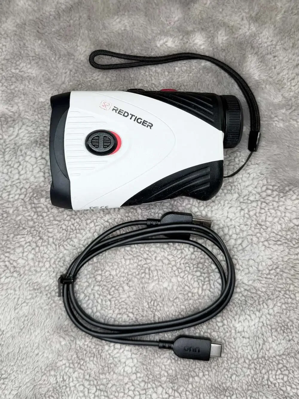 REDTIGER GolfVue Series 1 1200 Yards Laser Rangefinder with Slope, Magnetic Hold
